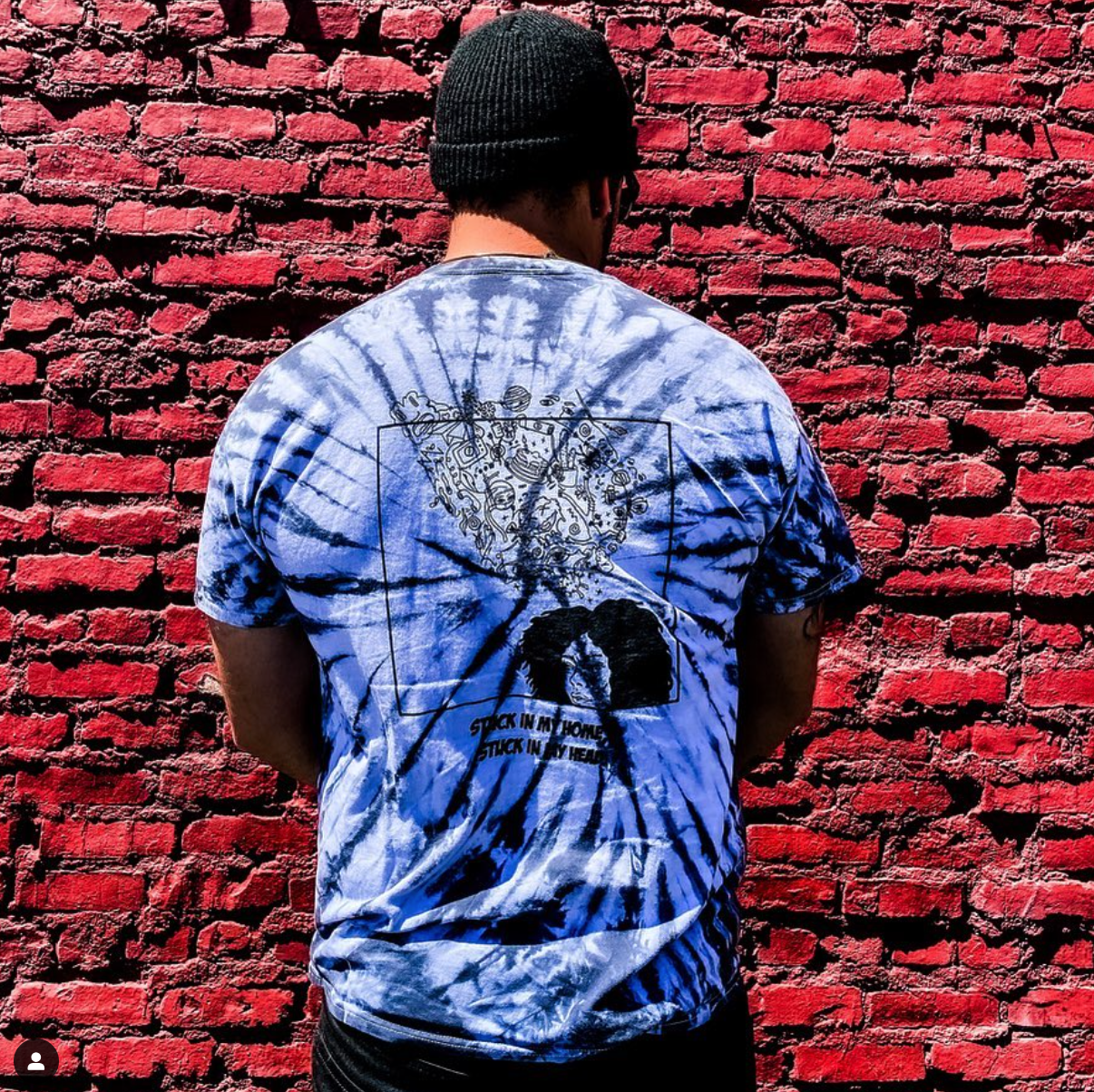 "STUCK IN MY HEAD" TEE - HAZY SILVER