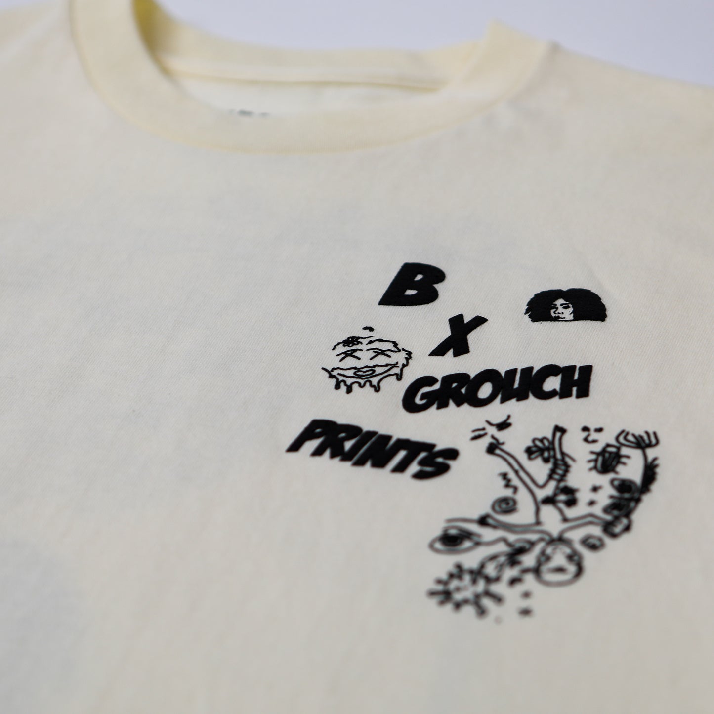 "STUCK IN MY HEAD" TEE - BONE