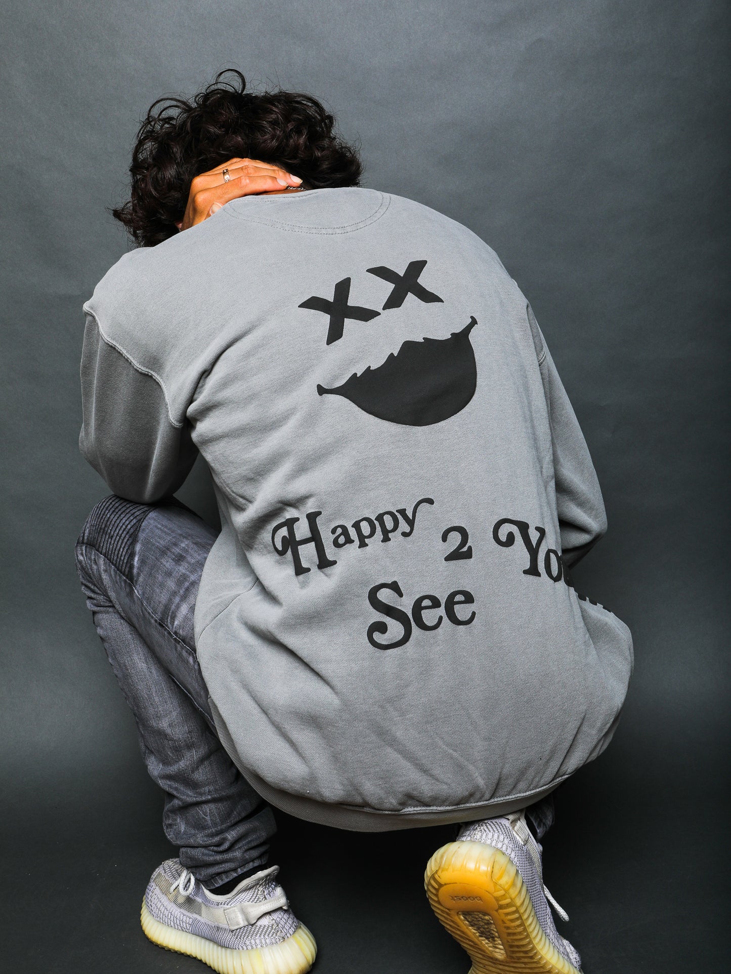 "Smiley" CREWNECK - SPACE GRAY